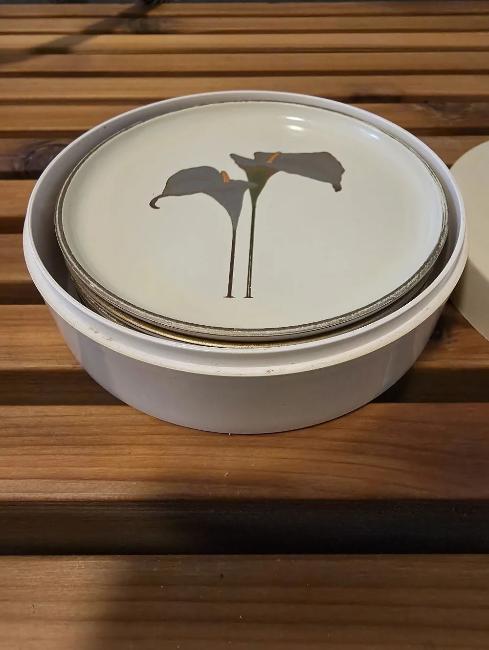 Vintage Otagiri coasters dish/container/ golden calla lily design. - Picture 4 of 5